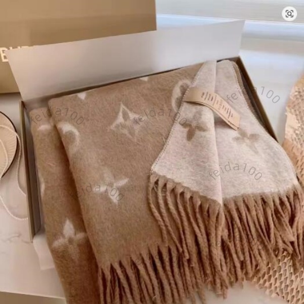 Luxury High End Double Sided Acrylic Wool Like Scarf Women High Quality Faux Wool Wrap Warm Shawl With Fringe Winter Accessory