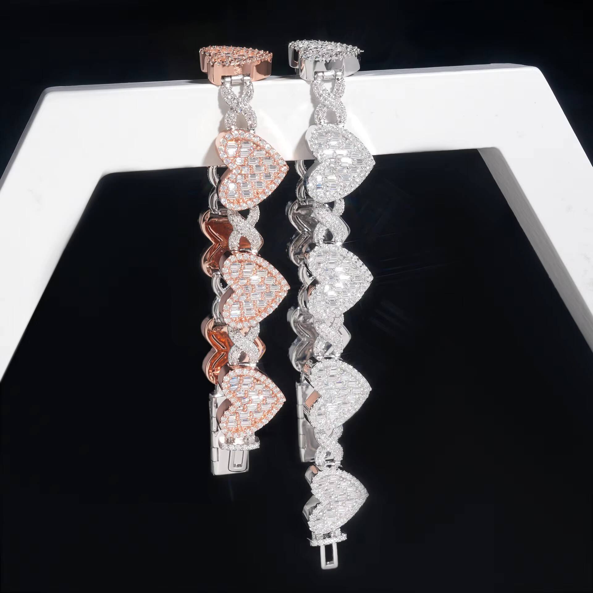 Sterling Silver Iced Out Moissanite Bracelet Baguette Heart Cuban Bangles Elegant Necklaces Chain with Heart