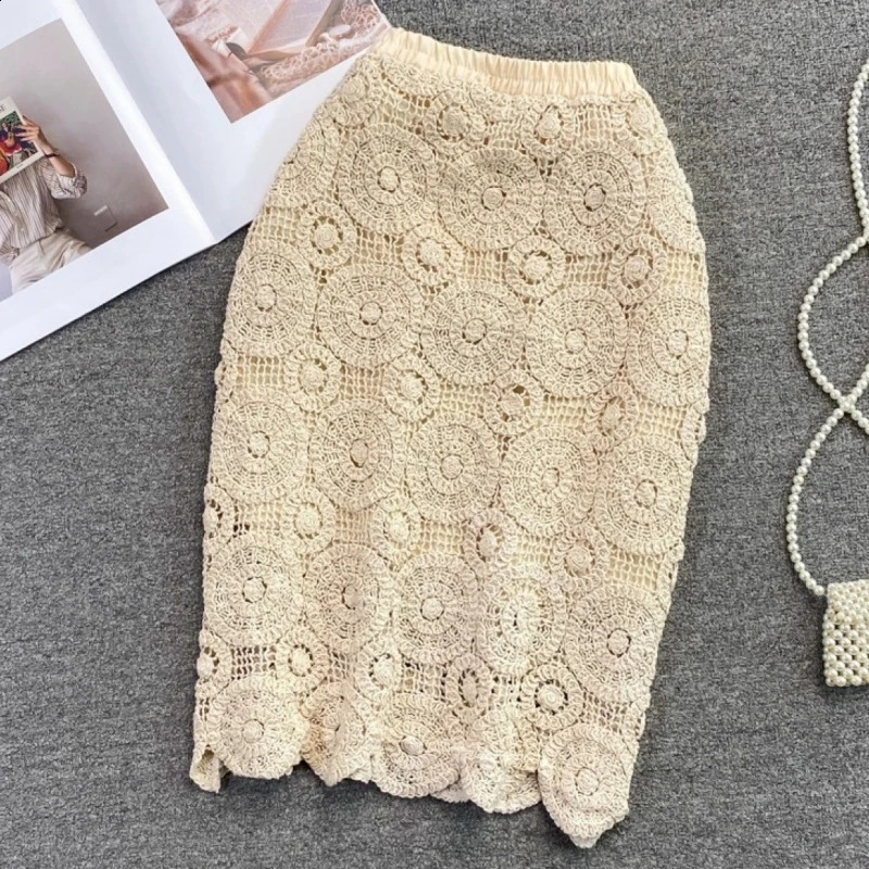 Mini Womens Knitted Leather 2024 Retro SpringSummer High Waist Hollow Hooked Lace Rok ROPA Mujer 250407
