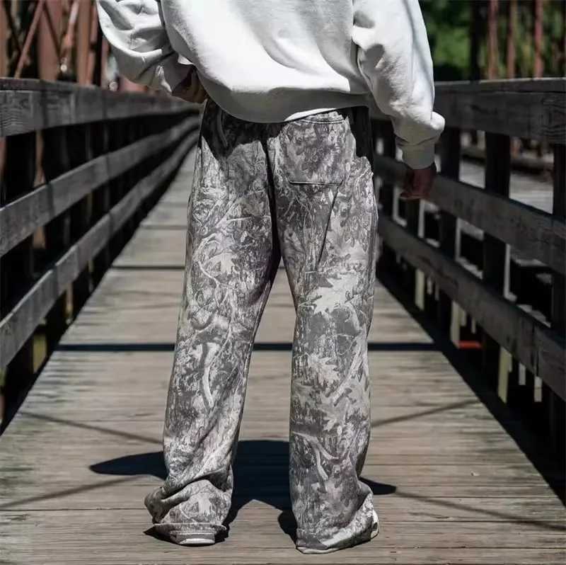 Spring 2025 new straight casual pants mens camouflage wide leg pants breathable running mens loose oversized mens sweaterXJ250410
