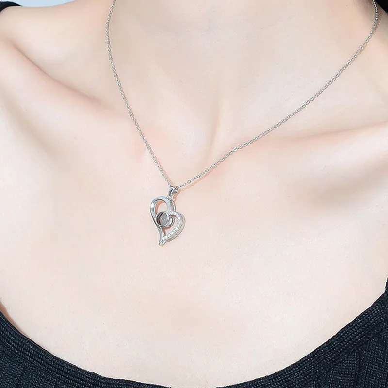 Love Zircon Necklace in 100 Languages I Love You Project Pendant Female 9 Rose Gift Box Romantic Accessories 250408