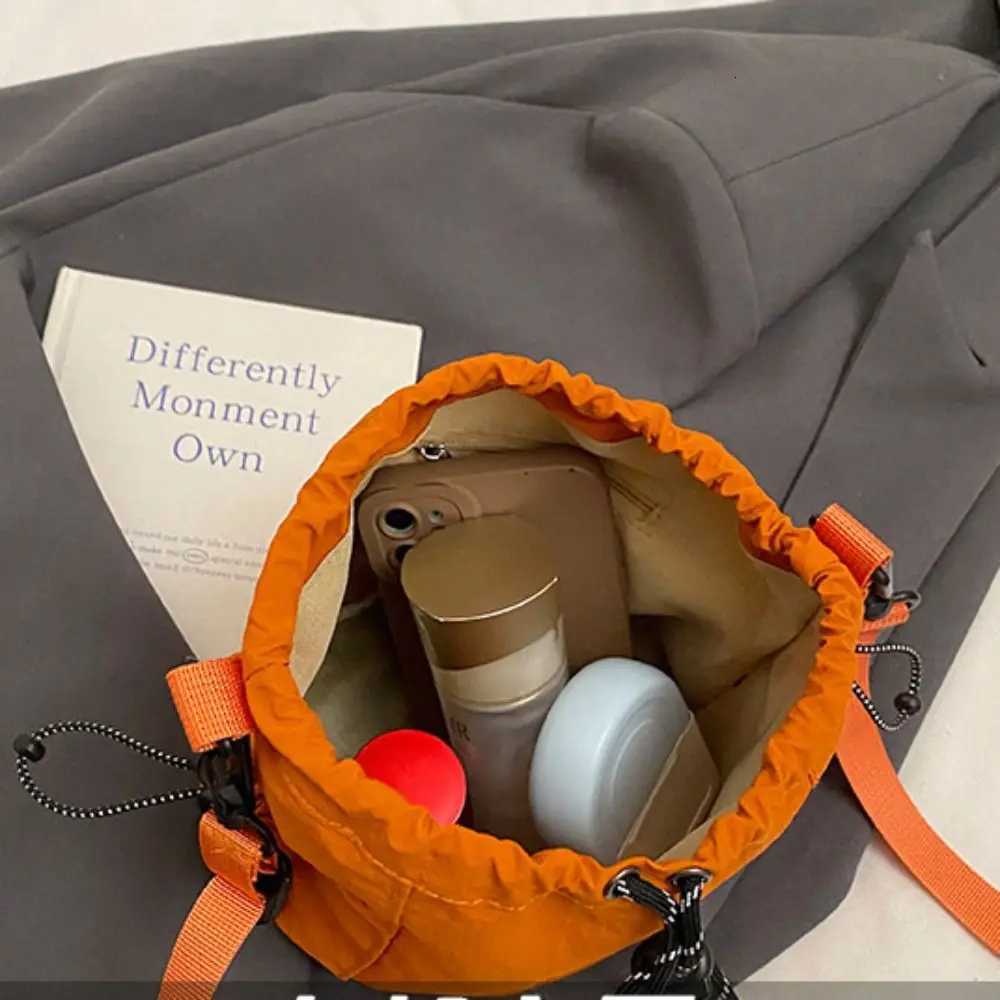 Korean Style Drawstring Bucket Bag Purse Handbag Nylon Shoulder Bag Mobile Phone Bag Solid Color Small Crossbody Bag OutdoorT251110