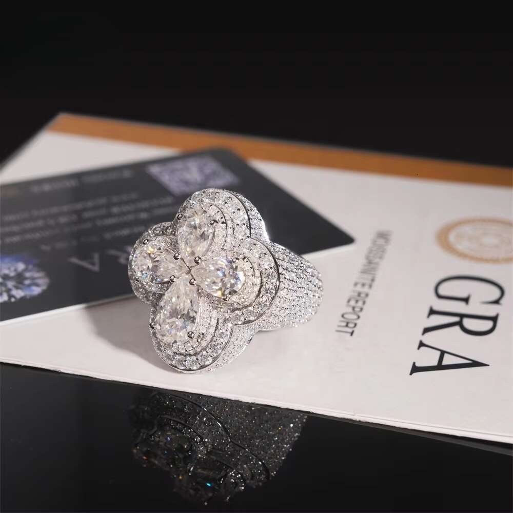 New hip-hop style fully chilled silver cross pear shaped cut men's silica ring