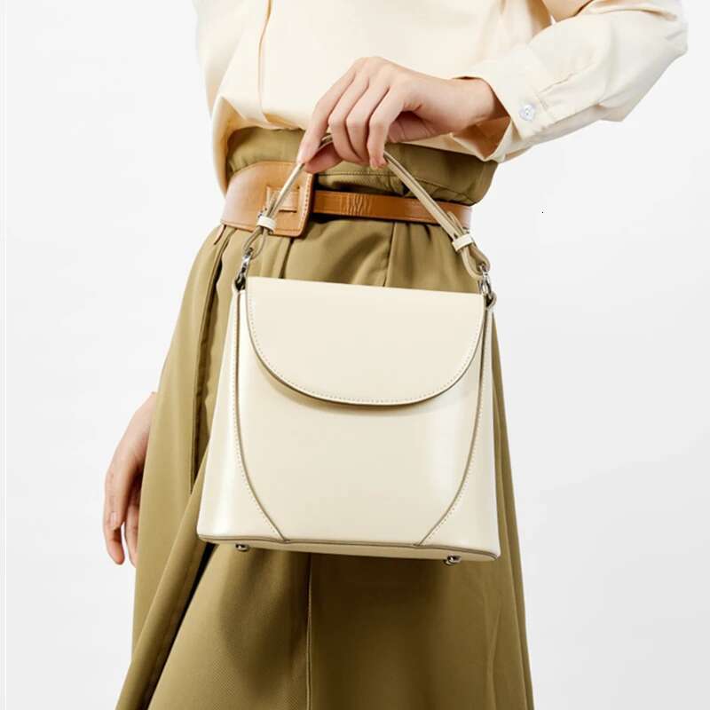 Designer Bag Burminsa Genuine Leather Small Shoulder Crossbody Bags For Women 2025 Designer Cydrical Purses Bucket Ladies Handbags