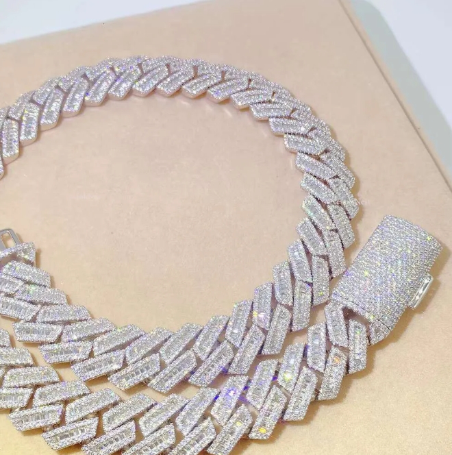 Hip Hop Inspired 22mm Moissanite Pendant with Cuban Link Chain Stylish Jewelry Accessory