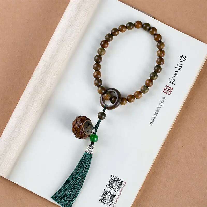 UMQ Natural Green Sandalwood Handheld HandString Carved Hollow Sachet Lotus Running Ring Tassel All-match Wooden Bracelet