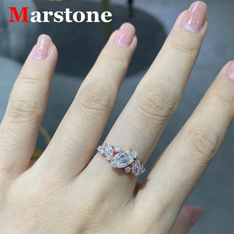 Marquise Moissanite Diamond Ladys Rins 925 Sterling Sliver Plated 18K Fashion Horse Eye Irregular Symmetrical Ring for Women