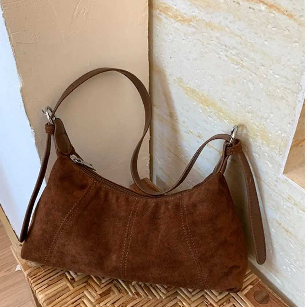 Shoulder Bag Suede Pillow Handbag Large Capacity Handbag Slouchy Hobo Bags Korean Style Candy Color Solid Color Tote BagT251110
