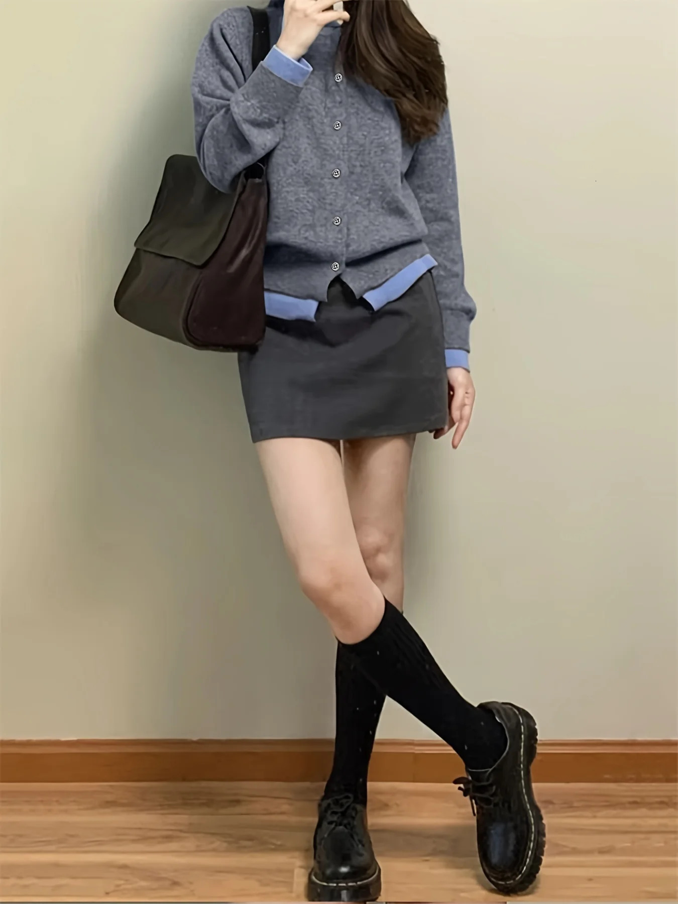 Autumn and Winter Fashion Woman Sweater Gray Soft Knitted Top Casual Versatile Buttonup Cardigan Jacket 251107