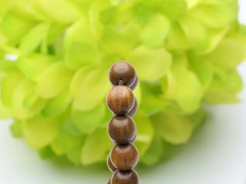Natural Green Sandalwood Prayer Wooden Beaded Bracelets 108 Malas Bracelet Tibetan Buddhist