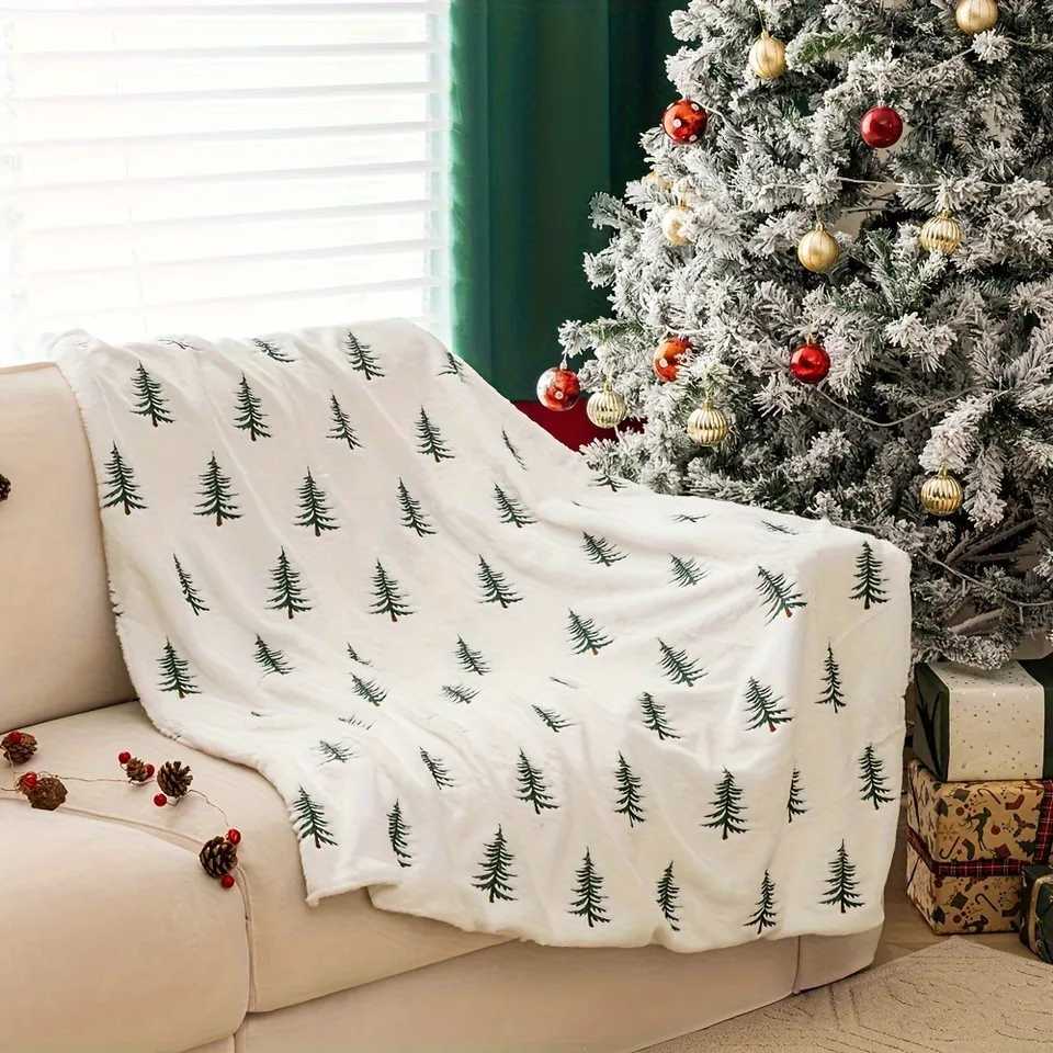 Soft Christmas Tree Print Warm And Comfortable Blanket As A Gift For Family And Friends Skin Friendly And Soft Sleeping Blanket C251111