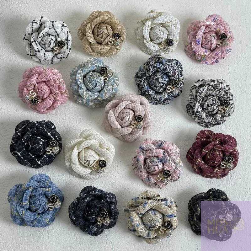 Luxury Korean Textile Camellia Brooches for Ladies Handcrafted Floral Lapel Pins Chic Clothing Trinkets Corsage Y251111