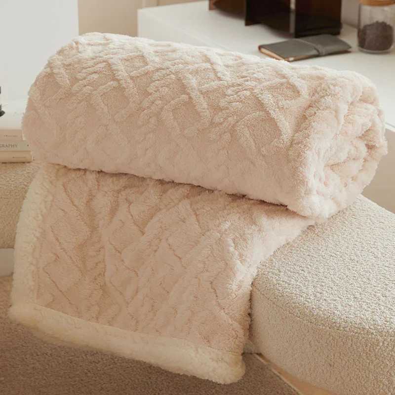 Winter Solid Jacquard Taffeta Blanket Thick Warm Coral Fleece Nap Blanket for Office Living Room Sofa Cover for Single Queen C251111