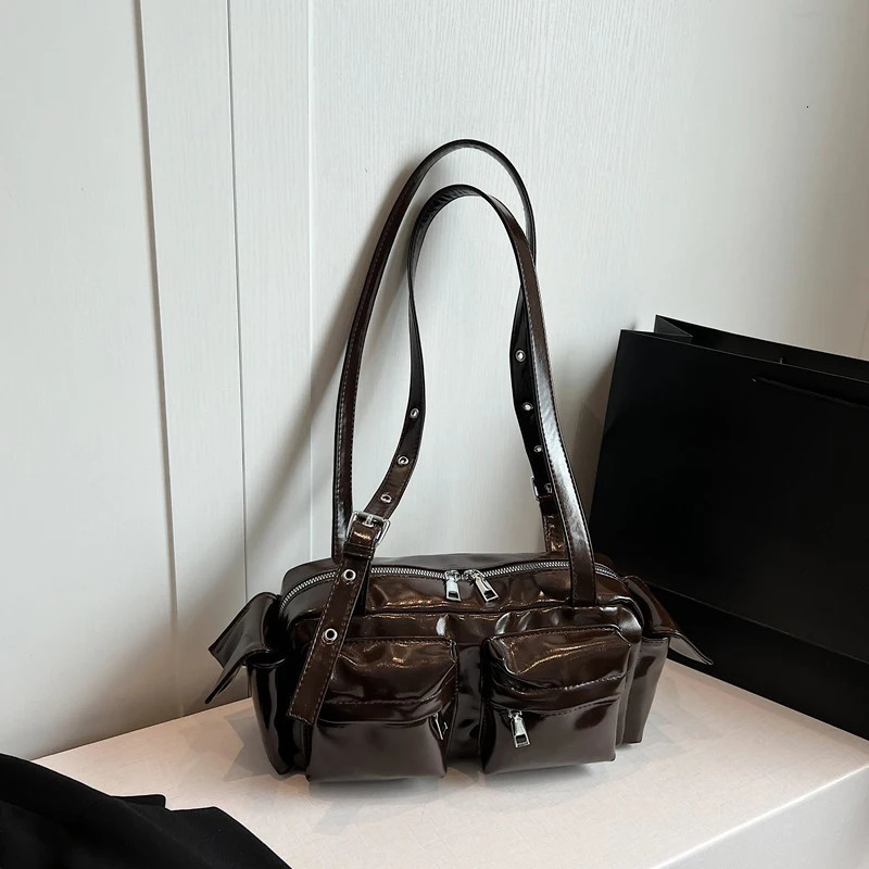 Korean Womens Bowling Bag Trend Underarm Shoulder 2025 Fashion Multipocket n Handbag 251103