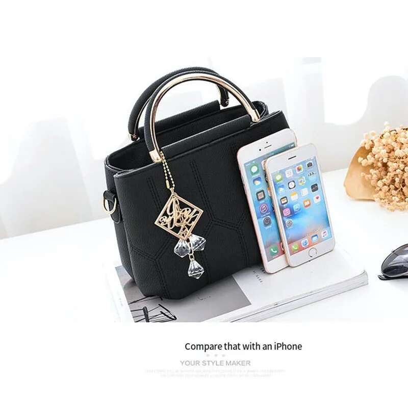 2025 New Women's Shoulder Bag Fashion Embroidery Shoulder Bag Leisure Designer Multi functional Crossbody Bag1