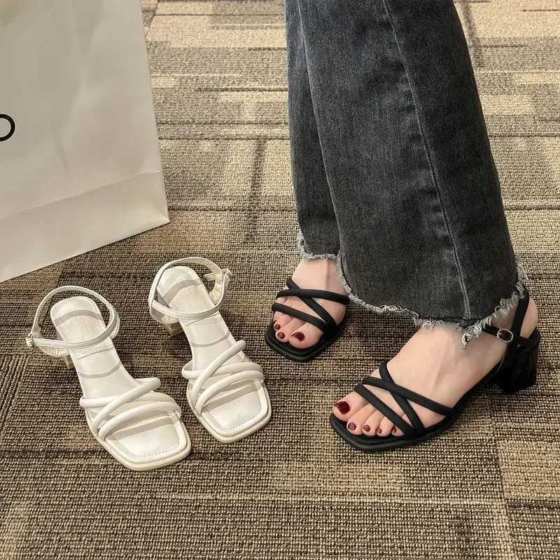New womens sandals summer 2024 style square shoelaces with buckles high heels with leather polyamide materialXJ250410