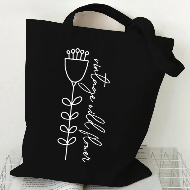 Vintage Wildflower Funny Canvas Tote Bag Women Butterfly Flower Shopping Simplicity Aesthetics Reusable Female Shoulder 251110