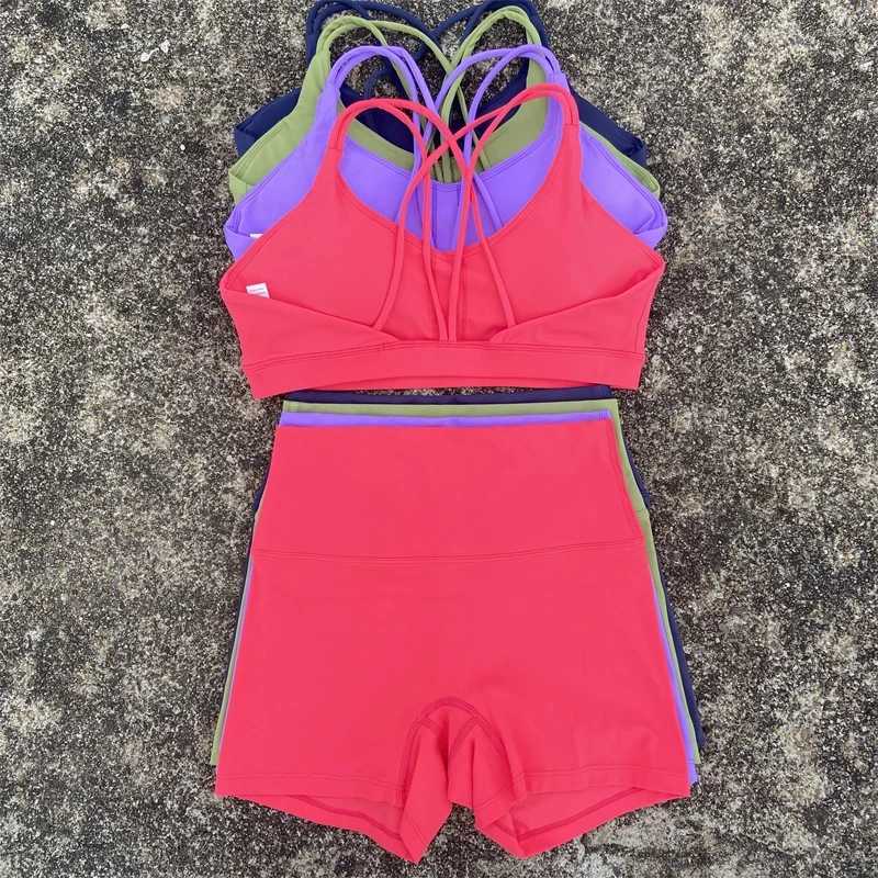 Solid color fitness bike yoga set short leg+cross sports bra sportswear womens gym set comprehensive training joggingW250411