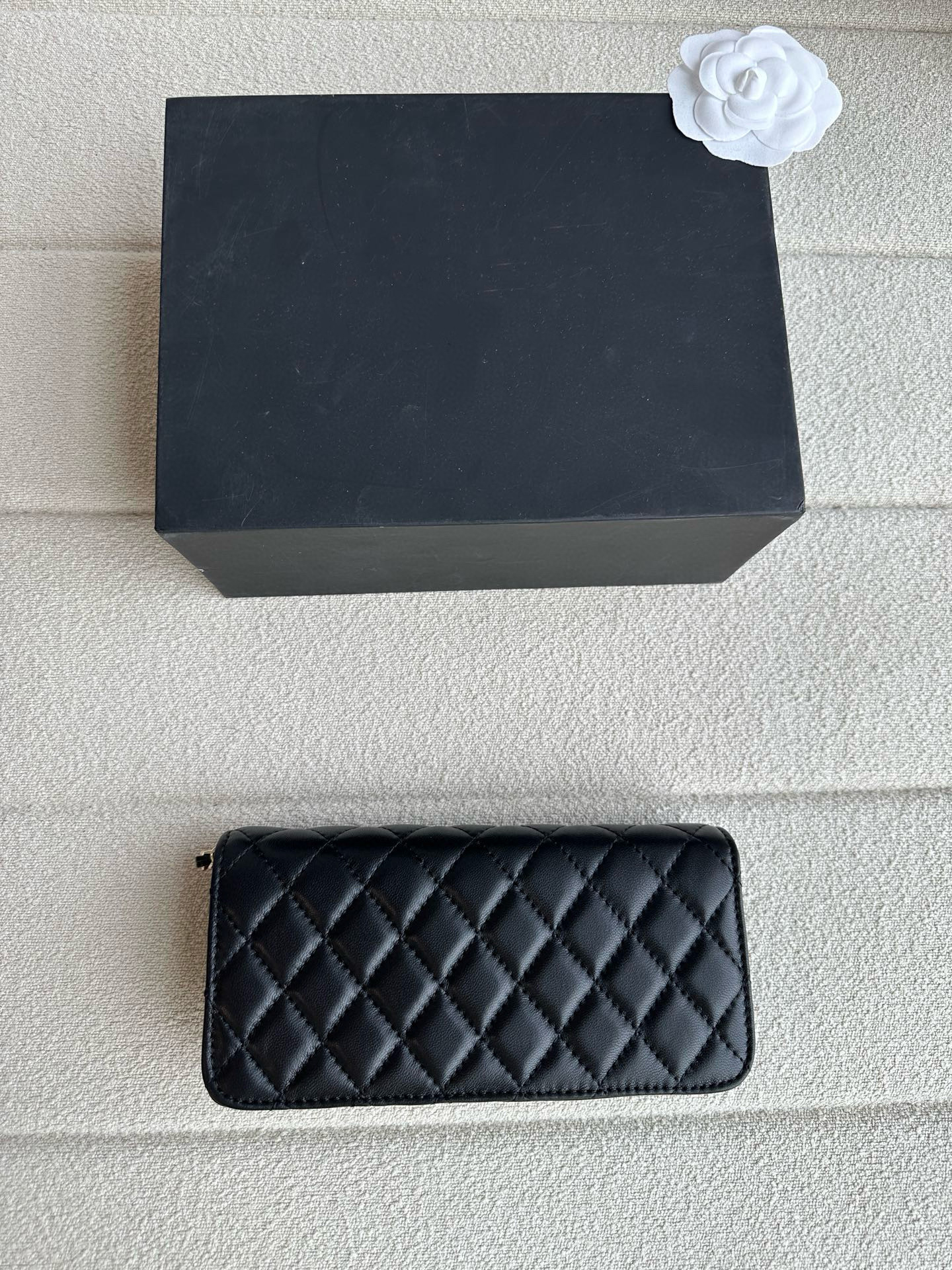 C7903 new 2025 fashion boutique ladies crossbody small bag diamond check boutique chain bag advanced small square bag