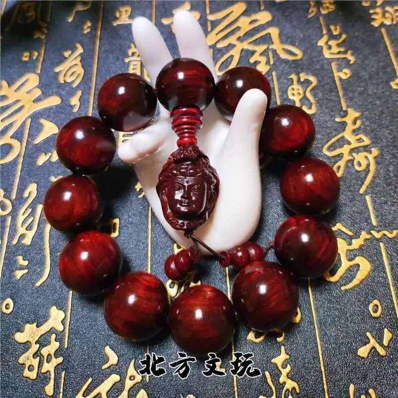 Small Leaf Rosewood Buddha Beads Rosary Wood Hand Toy Bracelet Sandalwood Men and Women Crafts Car Interior Ornaments