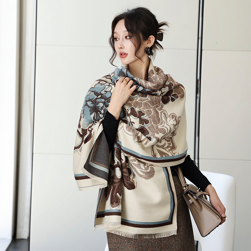 National Style Peony Winter Scarf for Women, Warm Double-Sided Thickened Retro Shawl, New Fashionable High-End Neck Warmer