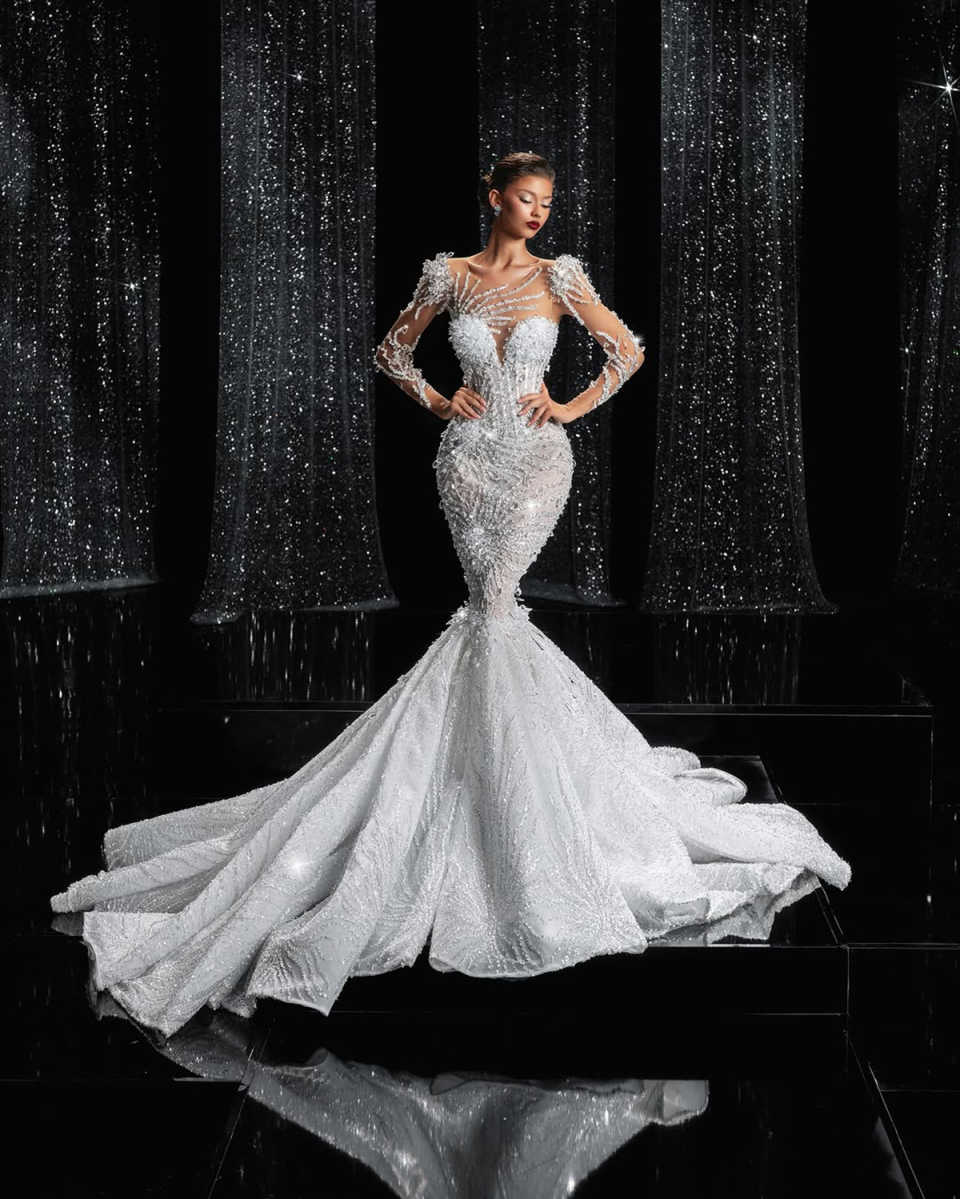 Luxurious Rhinestone Wedding Dress Women Beaded Sequined Lace Mermaid Bride Dresses Customized Long Sleeve Bridal Gown