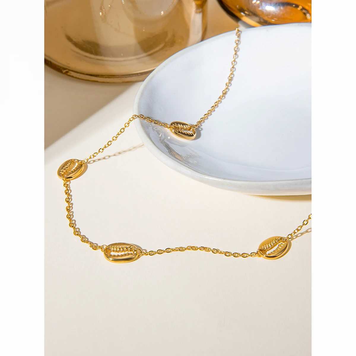 Uworld Rust Proof Stainless Steel Four Shell Components Necklace for Women Girls Summer Vacation Waterproof JewelryC250411