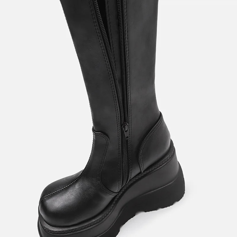 Gothic-Style Womens Chunky Platform Riding Boots High Shaft Motorcycle Combat Shoes Avant-Garde Streetwear Boots for Ladies 251110