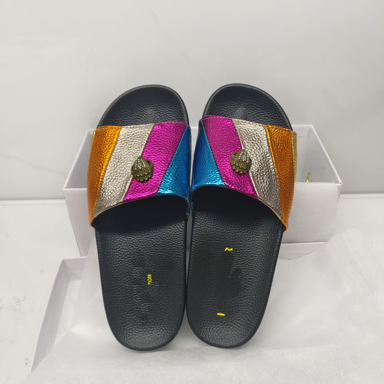 Sandals Brand Design Summer Thick-soled Casual Women Versatile Comfortable Open-toed Beach Shoes Solid Colorful Platform