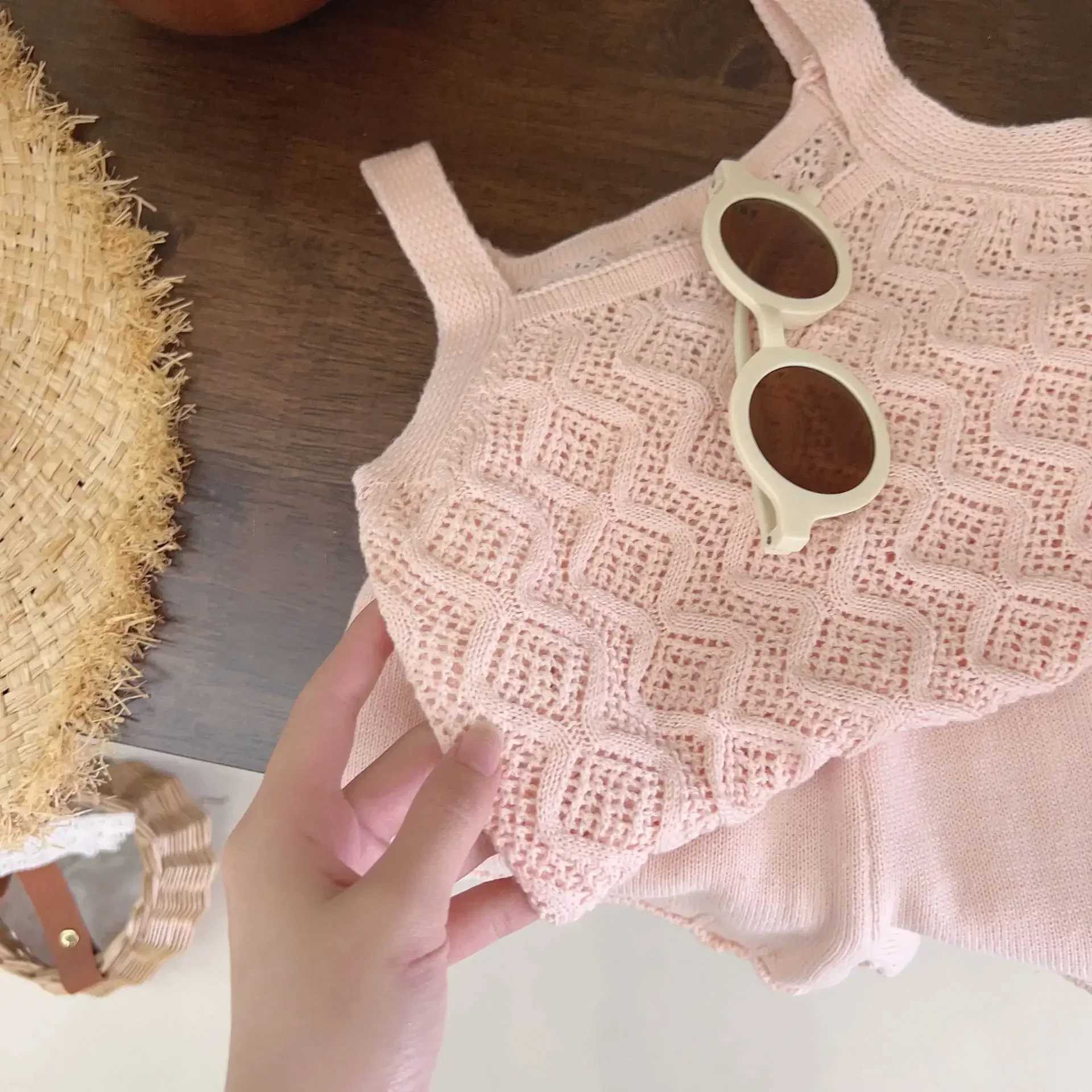 Girls summer clothing set girls tank top solid color clothing+girls childrens clothing short clothingXJ250410