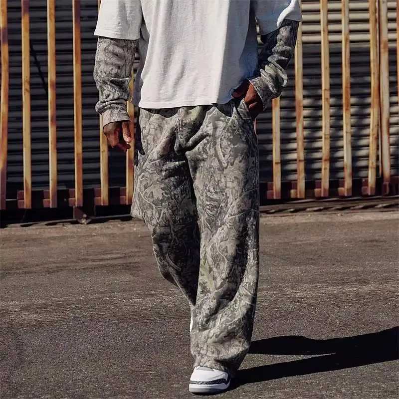 Spring 2025 new straight casual pants mens camouflage wide leg pants breathable running mens loose oversized mens sweaterXJ250410