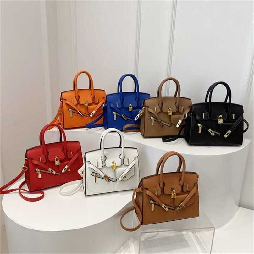 Womens handbag new fashionable womens large capacity single shoulder crossbody bag bags bigclothfgg22