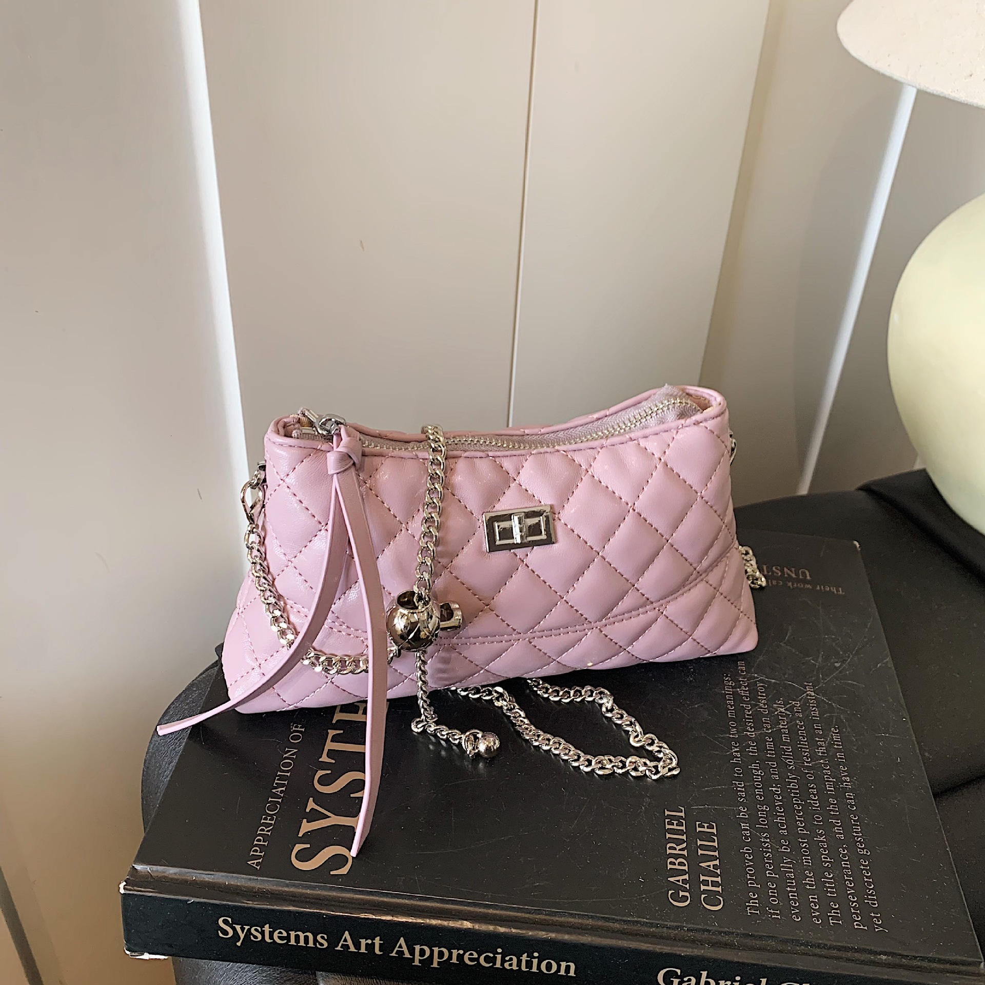 Luxury Brand Designer Bag Style Elegant Crossbody Bag For Women 2025 Spring Summer Quilted Embroidery High-End Versatile Shoulder Bag Fashion Handbag