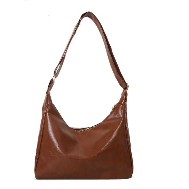 Large capacity dumpling bag women pu leather fashion shoulder bag high-end all ride commuter tote bagT251110
