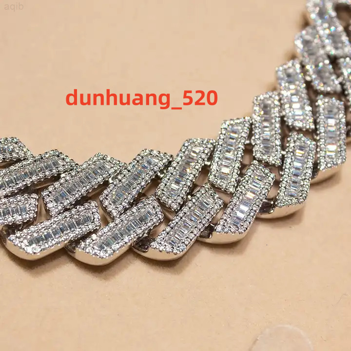 Hip Hop Men Jewelry 925 Sterling Silver Ice Out 20mm Cuban Link 4rows Emerald Moissanite Cuban Chain Link Bracelet
