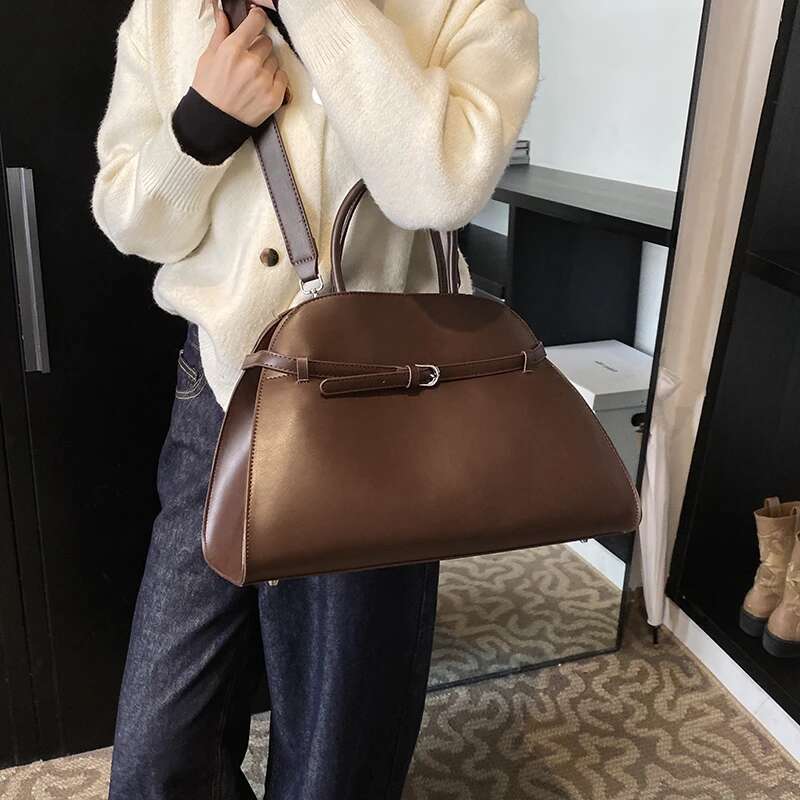 2025 New Fashionable Women's Large Handbag with Solid Color and Large Capacity Shopping Shoulder Bag 2025 Latest Designer Handbag5