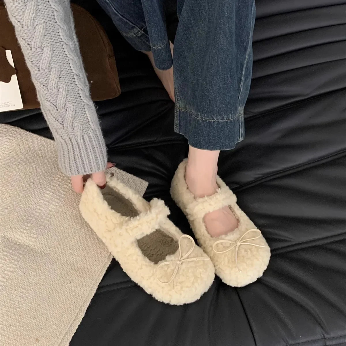 Womens Shearling Ballet Flats with Strap Warm Rabbit Fur Plush Lined Crystal Buckle Mary Jane Flat Shoes 251110