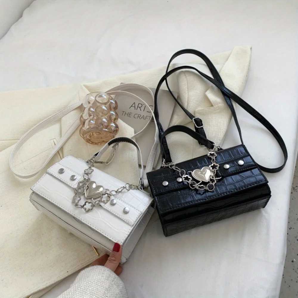 Advanced Style Bag New Super Cool Spicy Girl Love Bag Versatile Single Shoulder Crossbody Bag Mini Handheld Phone BagT251110