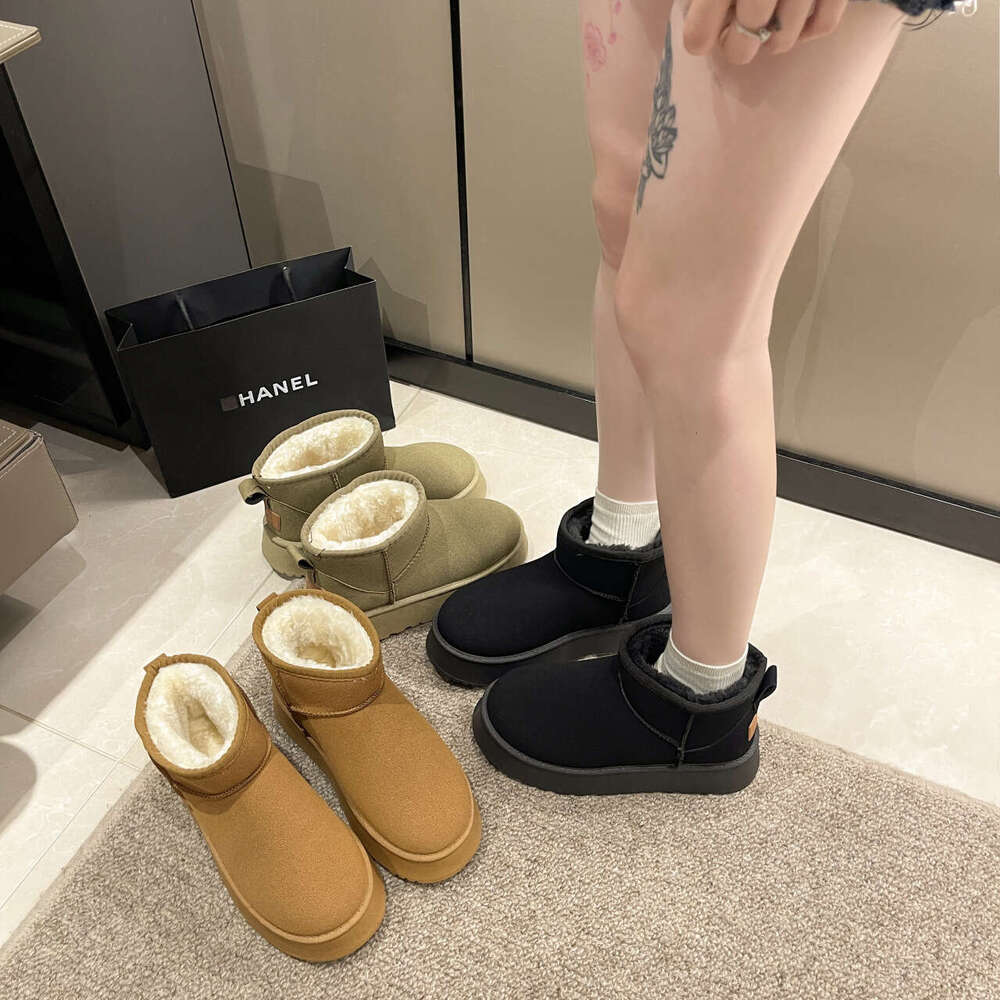 Free Shipping Women's Platform Anti-Slip Snow Fall Winter New Design Fur-Lined Thick Warm Cotton Boots Brown Black Size 35-41