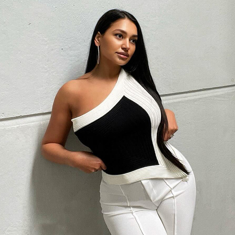 Designer Niche Women's Top T-shirt Sexy Slanted Shoulder Hanging Neck Tie Vest Black And White Contrasting Fashionable Sleeveless Women's Cl