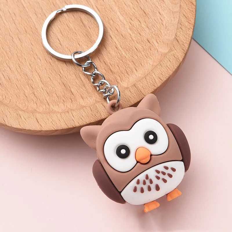 New cartoon owl keychain pendant small animal keychain car keychain activity small gift accessories W250411
