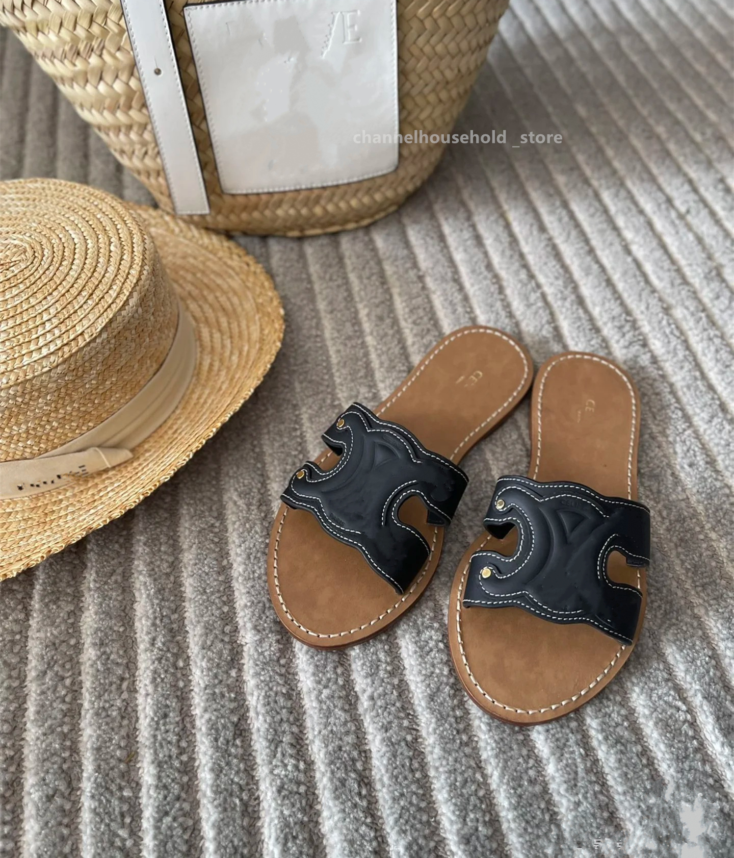 Paris Shoes Women Sandals 2025 New Women Heels Summer Slide Platform Slippers Sandalias Mujer Soft Wedges Cross Shoes For Women Summer Footwear line cee