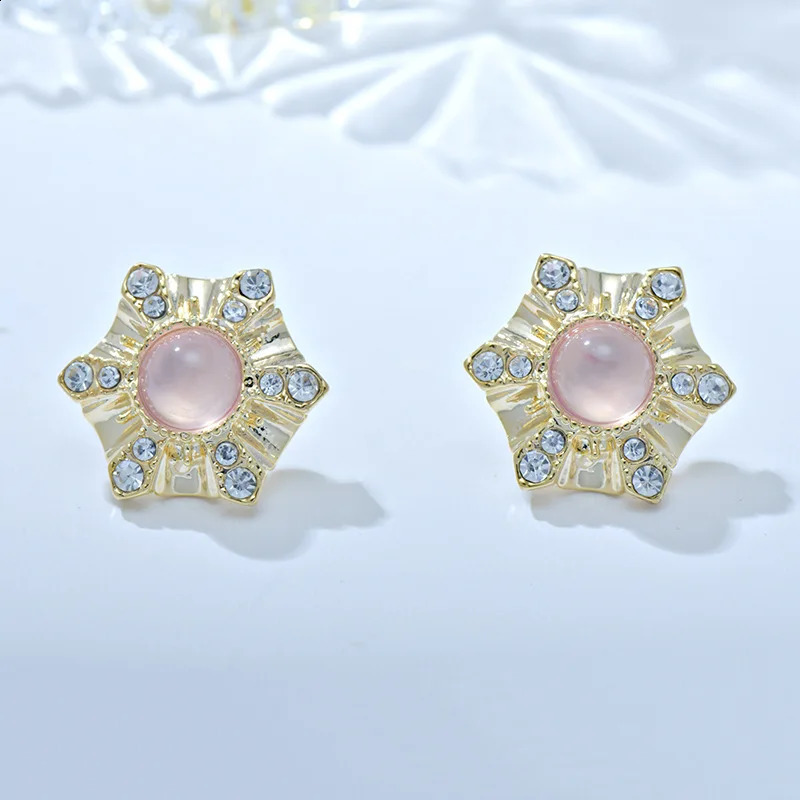 Korean style fashionable glass sparkling zircon 18k gold-plated stud earring set womens earring gift 250409