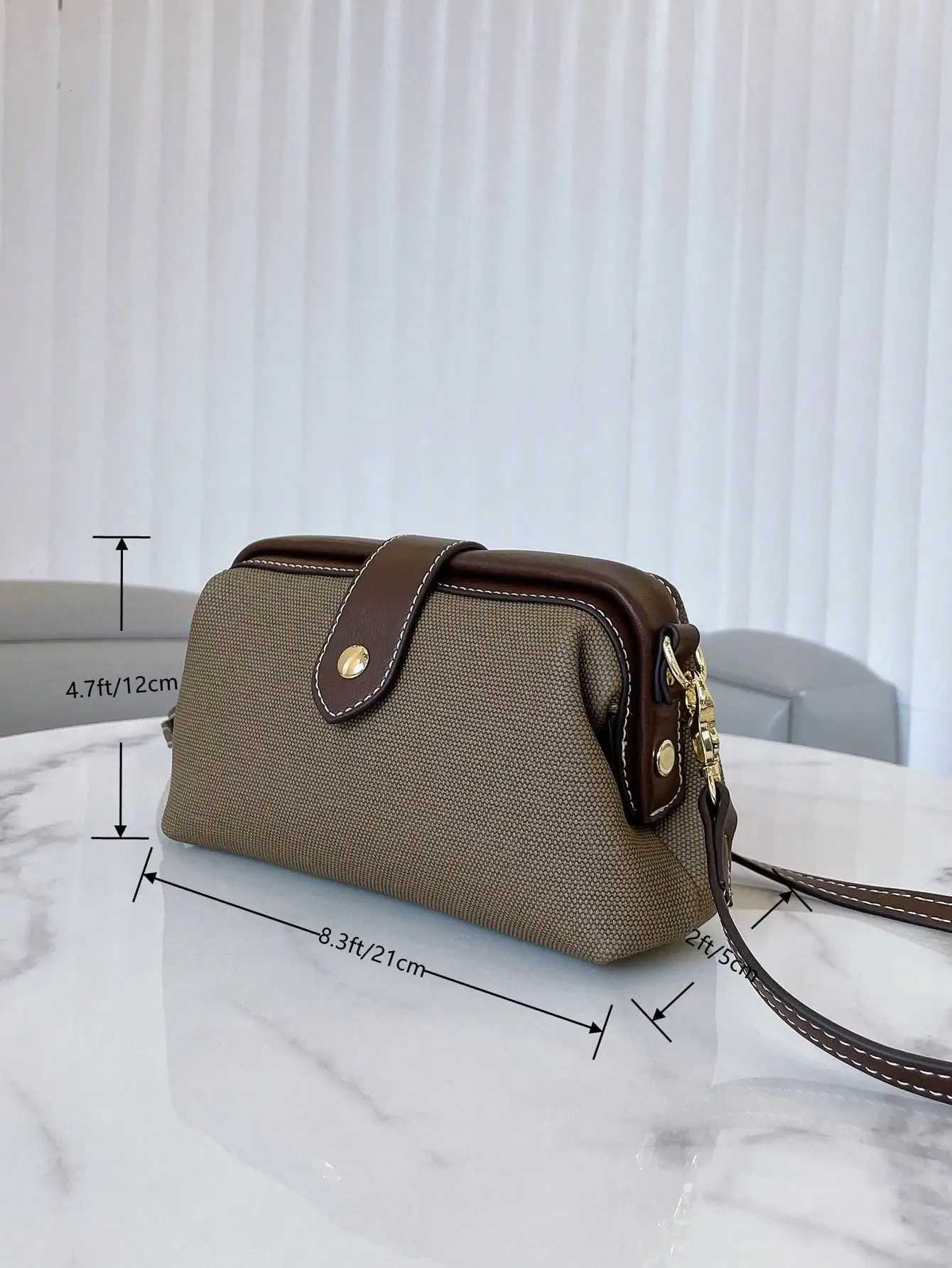2024 New Fashion Womens Bags High-end Retro Blue Color Block Crossbody Small Bag Casual Clip Shoulder BagT251110