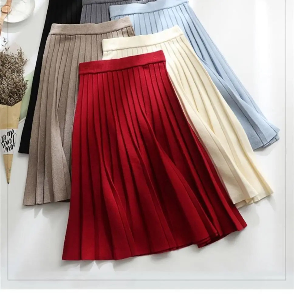 Elegant and fashionable solid color knitted pleated skiing autumn winter ALine trend fullcolor elastic high waisted womens clothing 250407