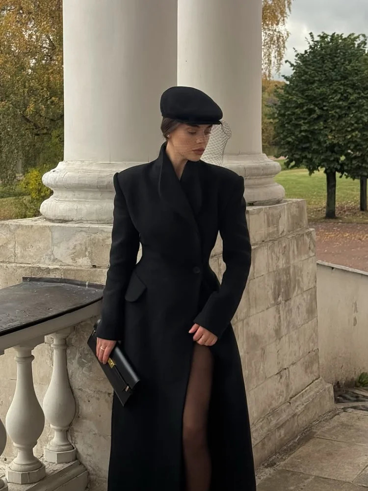 Elegant Women Lapel Woolen Overcoat Chic Waist Cinching V-neck Full Sleeve Loose Long Overcoats Lady Daily Commute Wear 251110