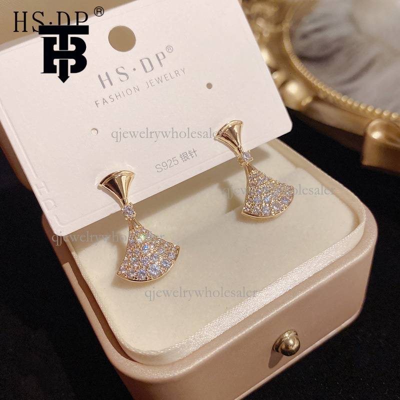 TB BHULAMTE Designer Full Diamond Fan-shaped Earrings S925 Silver Needle Luxurious Elegant Temperament Small Skirt Earrings Exquisite Shiny Women'