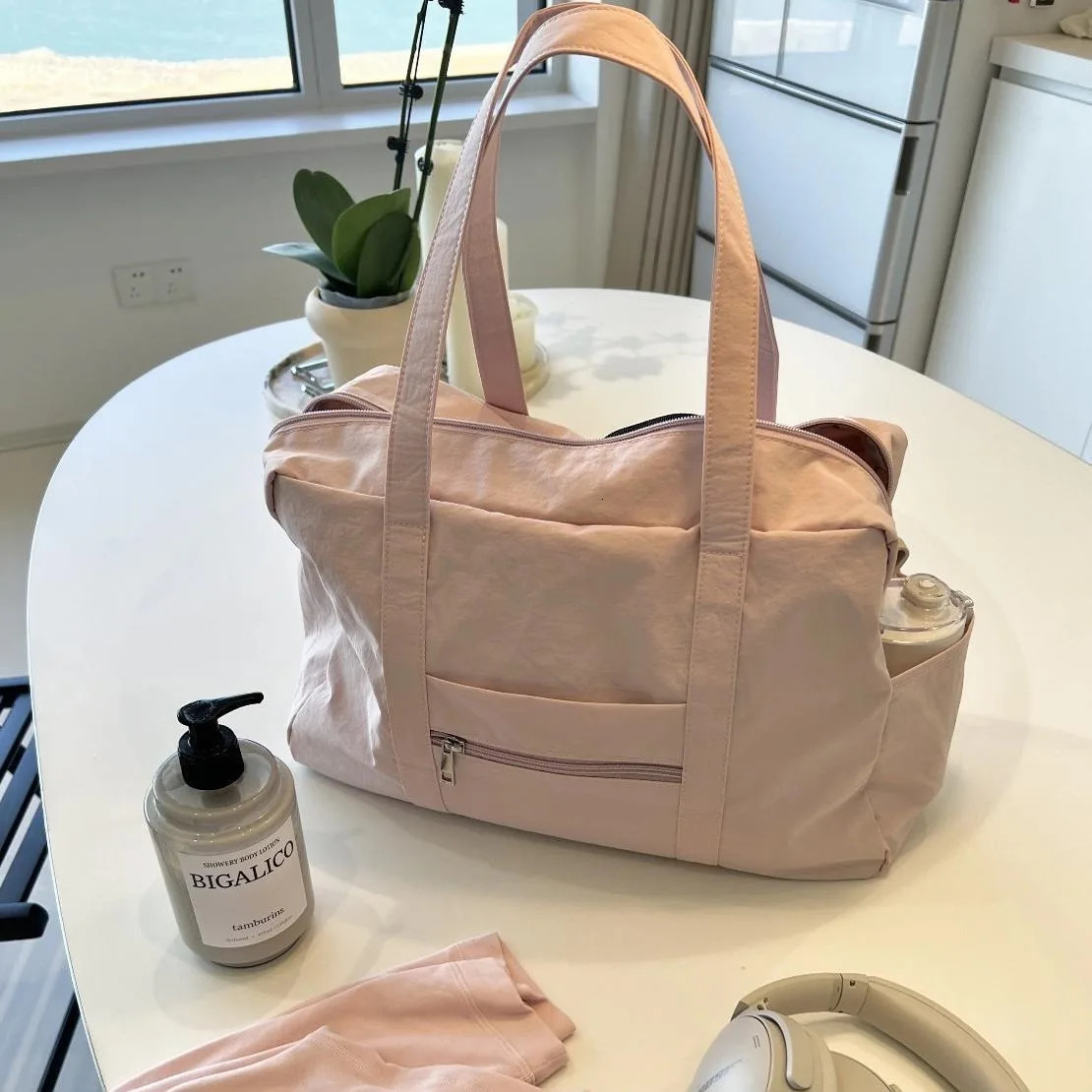 Large-capacity Shoulder Bags Women Casual Lightweight Handbag Sport Fitn Leisure Big Bag for Outdoor Trips Nylon Fabric 251110