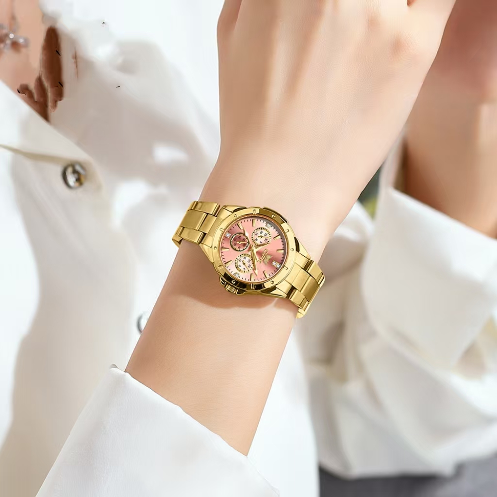 Stylish Womens Steel Strap -style Analog Timepiece for Outdoor Adventures