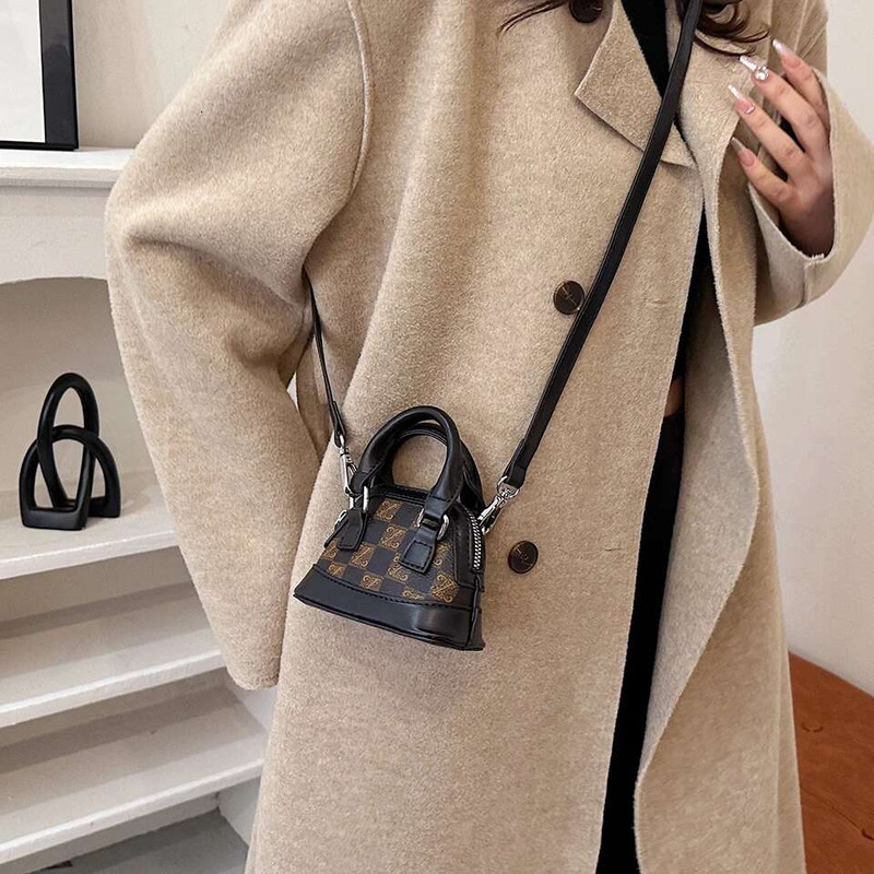 A Senior PU Material Color Of The Shoulder Bag, Cross-Body Can Be Carried, Exquisite Pattern, High-End Feel